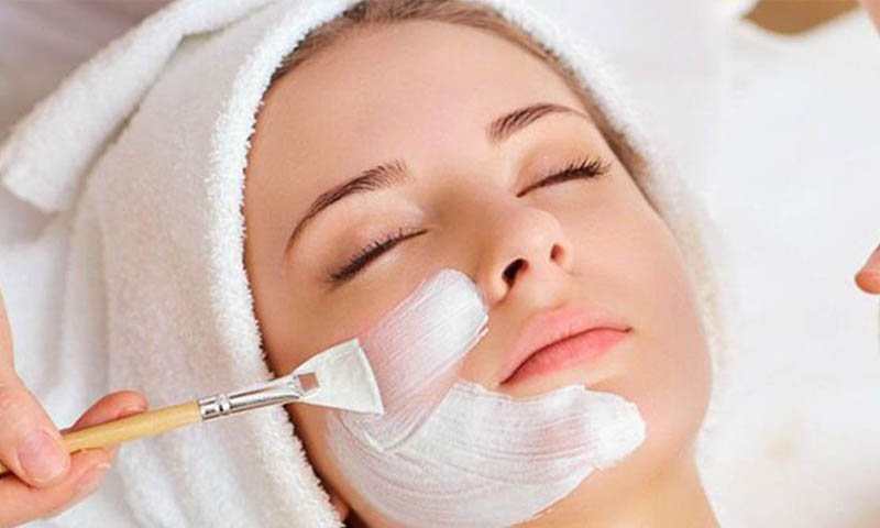 بهترین مرکز پاکسازی پوست